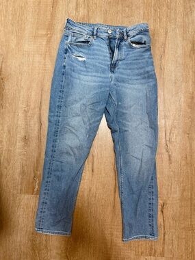 American Eagle Outfitters High-Rise Light Blue Distressed Jeans